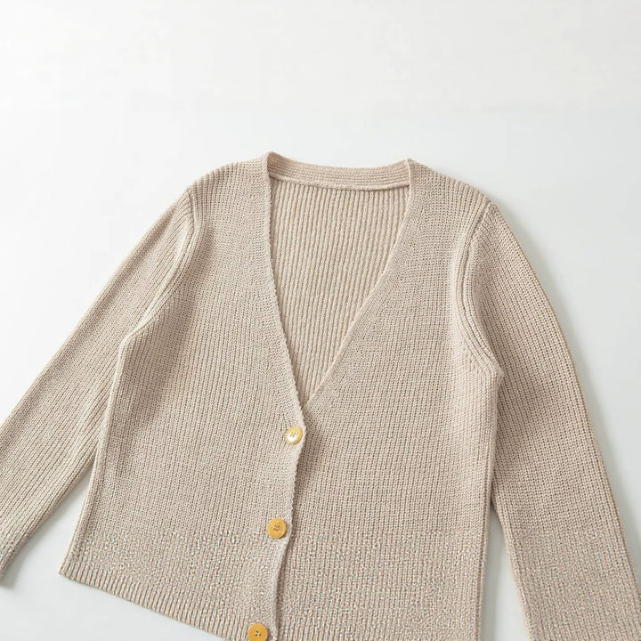 Damen Langer Feinstrick-Cardigan mit tiefem V‑Ausschnitt und Holzknöpfen Drune