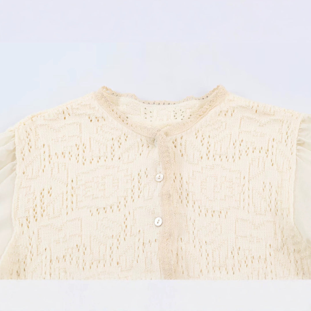Damen Häkelbluse mit Spitzenärmeln, Volantsaum und Knopfleiste Drune