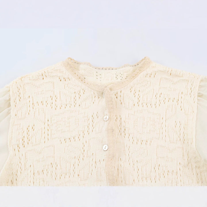 Damen Häkelbluse mit Spitzenärmeln, Volantsaum und Knopfleiste Drune