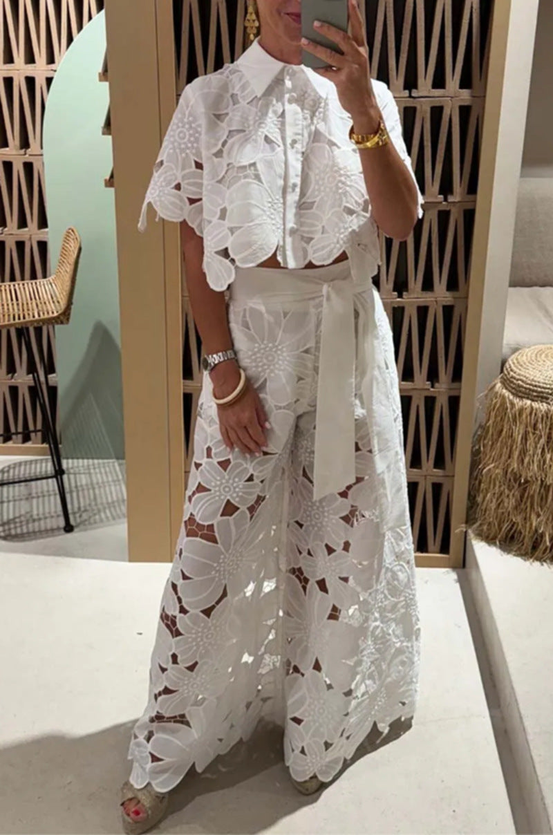 Damen Set aus floraler Spitzenbluse und weitem Rock Drune