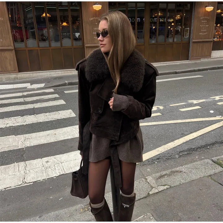 Damen Modische Wildlederjacke mit kuscheligem Kragen Drune
