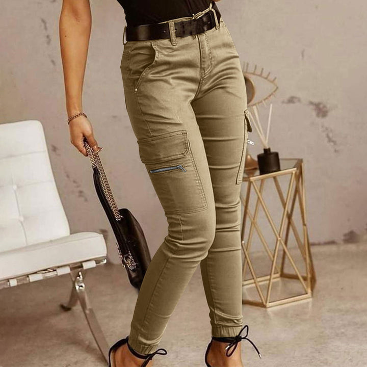 Damen Cargo-Hose mit figurbetontem Schnitt und vielen praktischen Taschen Drune