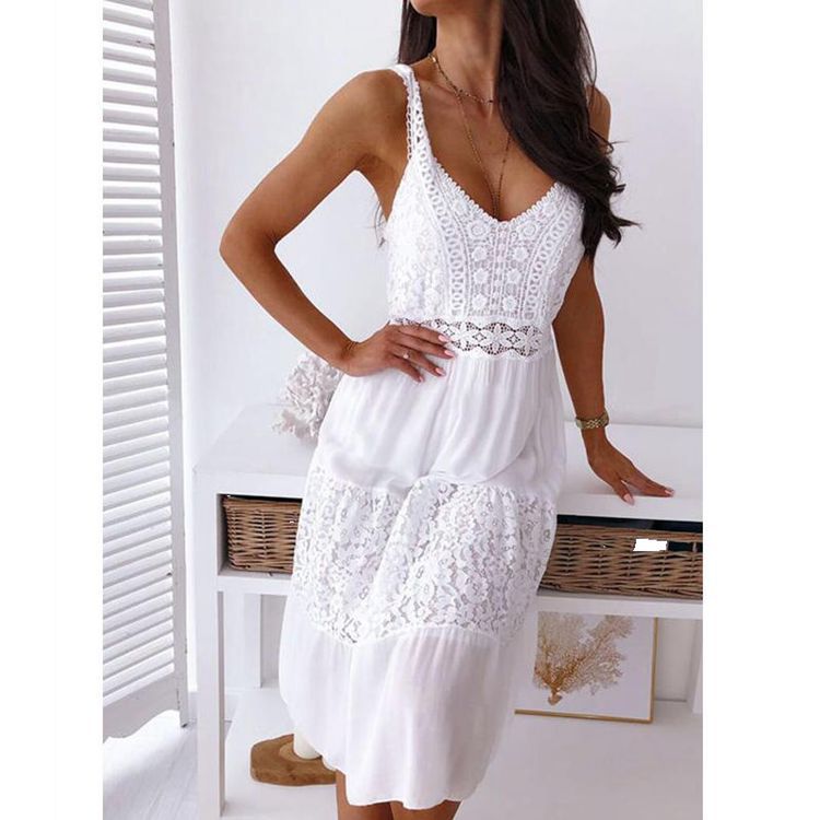 Damen Sommerkleid mit eleganten Spitzenakzenten und luftiger Passform Drune