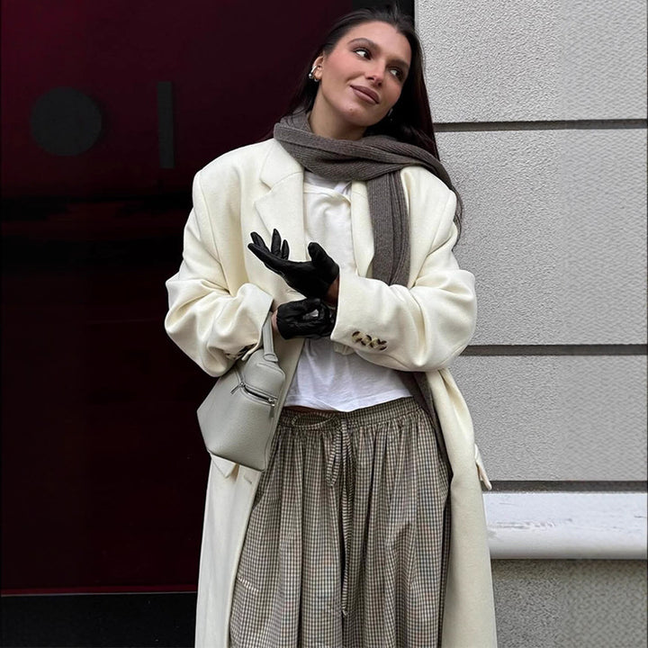 Damen Longline-Wollmantel mit minimalistischer Knopfleiste, strukturierter Schulter und klassischem Reverskragen Drune