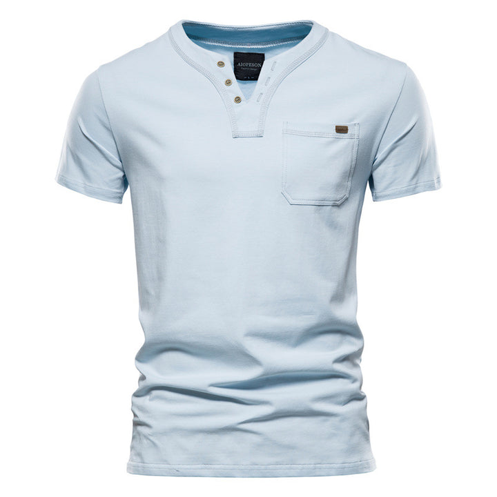 Herren V-Ausschnitt T-Shirt mit Druckknöpfen und Brusttasche Drune