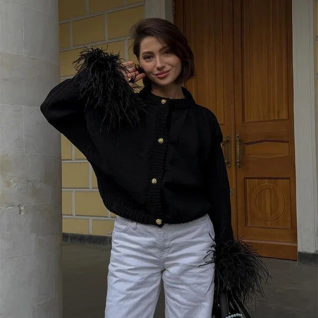Damen lässige Strickjacke mit dekorativen Fransen und hochwertigen Knöpfen Drune