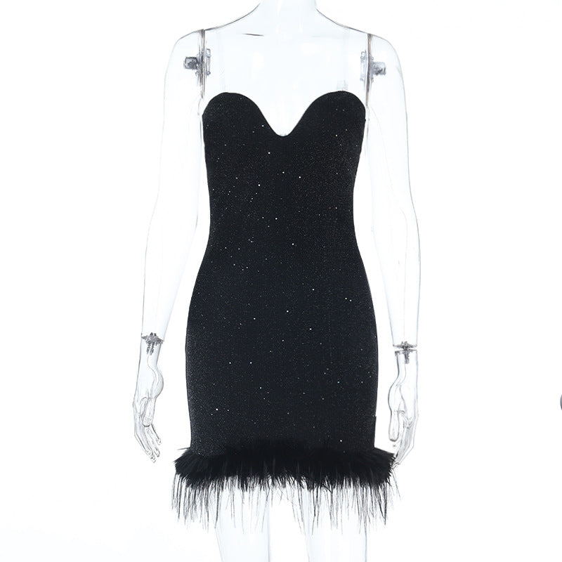 Damen elegantes kurzes Abendkleid mit herzförmigem Ausschnitt und glamourösen Federdetails Drune