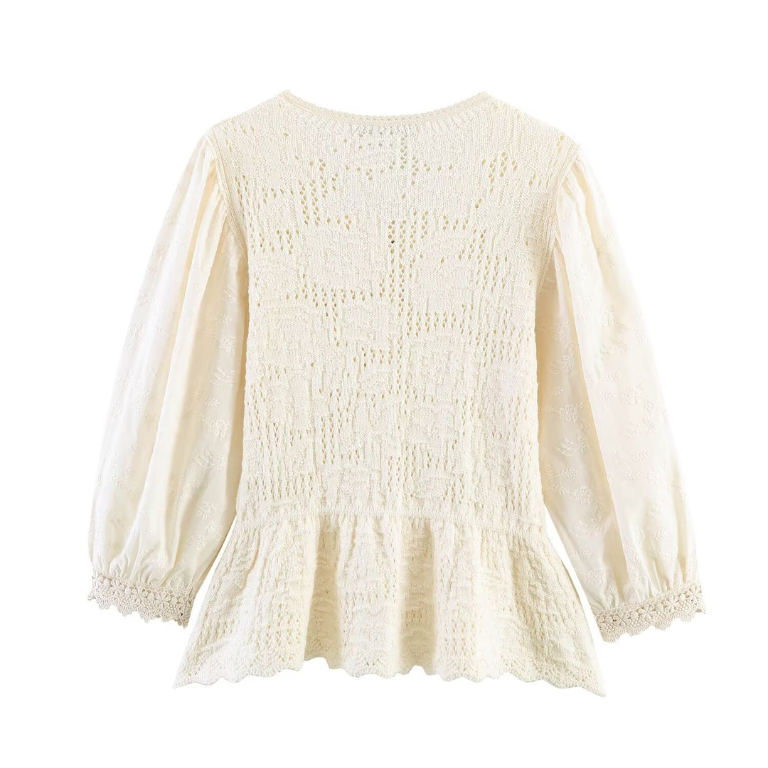 Damen Strickbluse mit Knopfreihe, Spitzenmanschetten und Volant‑Peplum Drune