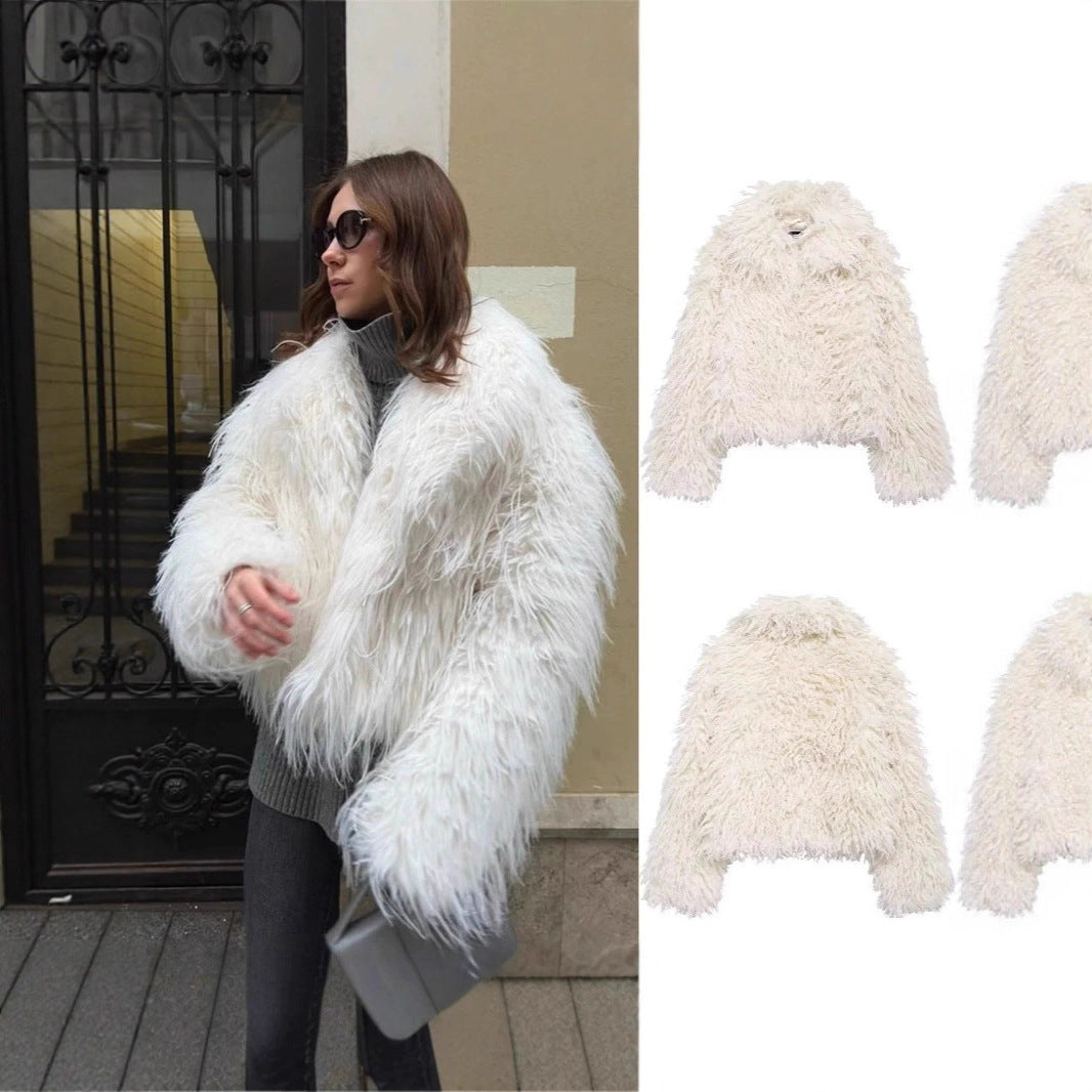 Damen Kurzmantel aus langfaserigem Faux‑Fur mit ausgefranster Shaggy‑Textur und übergroßen Ärmeln Drune