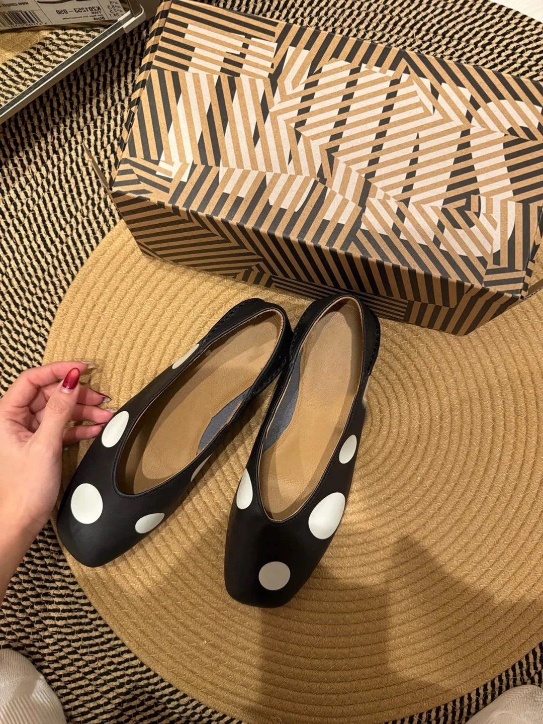 Damen Ballerinas mit modischem Punktedesign und flexibler Sohle Drune