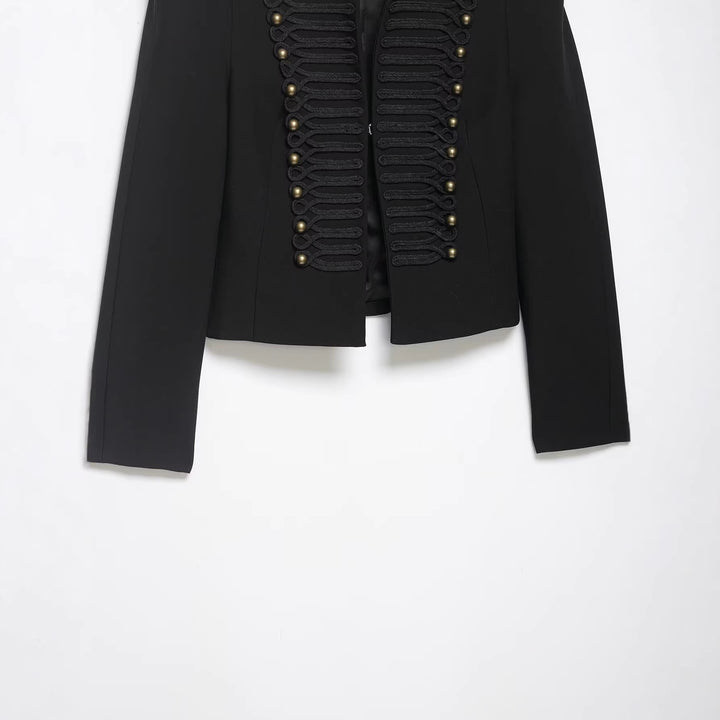 Damen Militärisch inspirierte Kurzjacke mit Stehkragen und Zierkordeln Drune