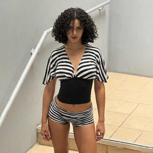 Damen Bali-inspiriertes Zweiteiliges Badeanzug-Set mit luftigen Ärmeln und dekorativem Streifenmuster Drune