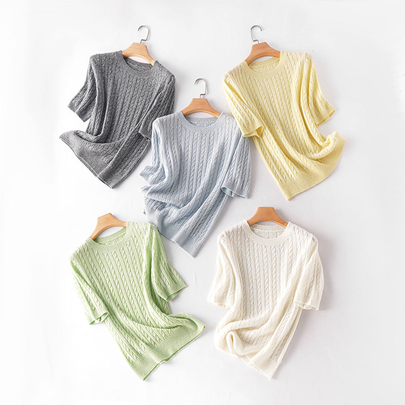 Damen Kurzarm-Strickpullover mit Zopfmuster und feinem Rundhalsausschnitt Drune