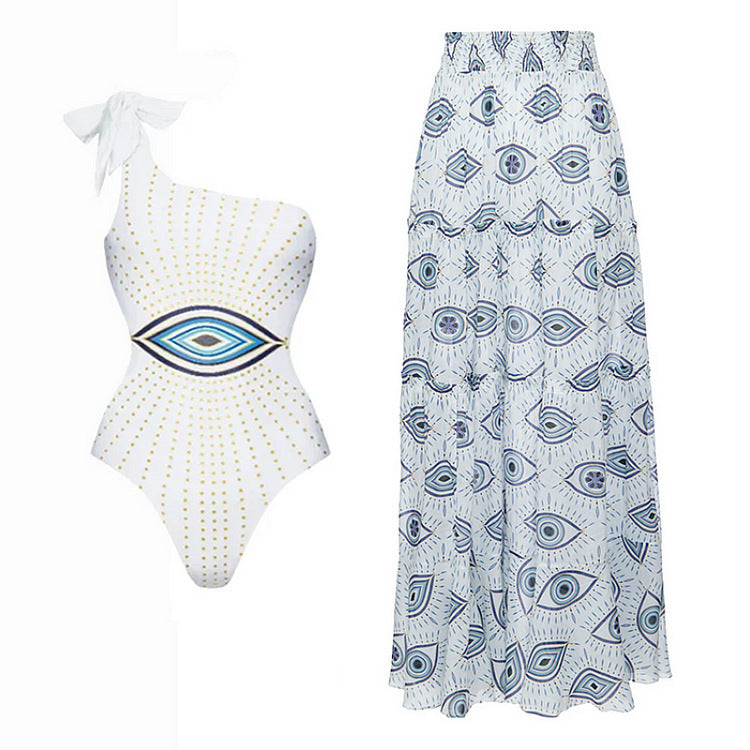 Damen Strandmode-Set mit verspieltem Rüschenshirt und hochtailliertem Höschen Drune