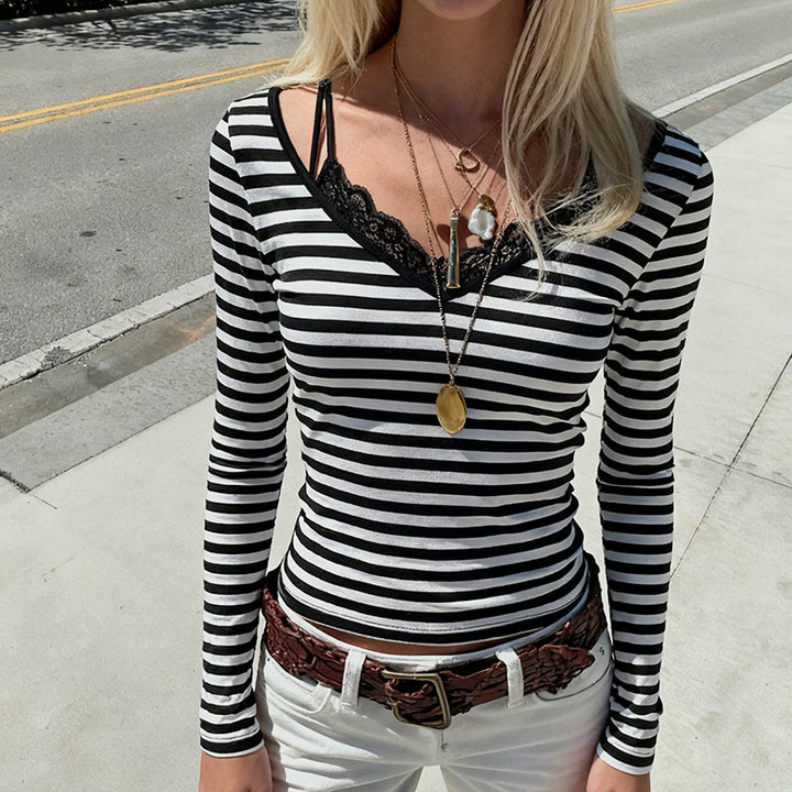 Damen nan gestreiftes Langarmshirt mit Spitzen‑V-Ausschnitt und Doppelspaghettiträger Drune
