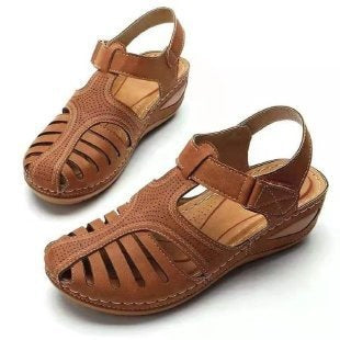 Damen Bequeme orthopädische Sandalette mit geschlossener Zehenpartie und verstellbarem Klettverschluss Drune