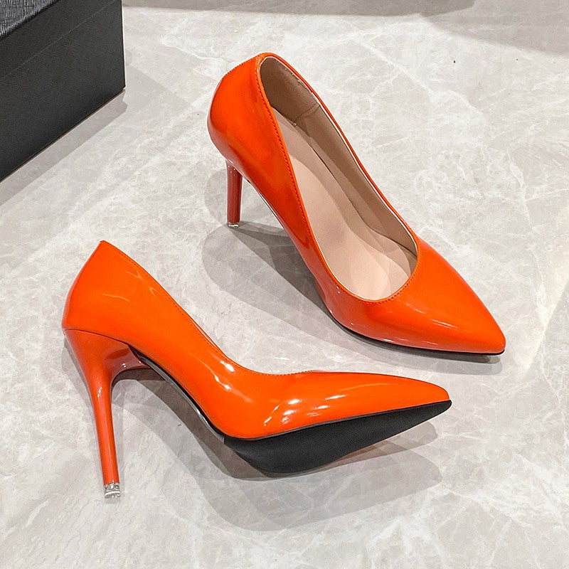 Damen Braut-Lackleder Pumps mit spitzer Zehenform und schlankem Stilettoabsatz Drune