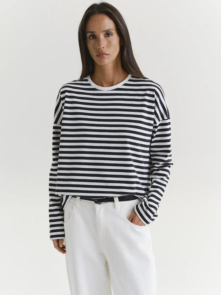 Damen gestreiftes Langarmshirt mit lässigem Schnitt und rundem Halsausschnitt