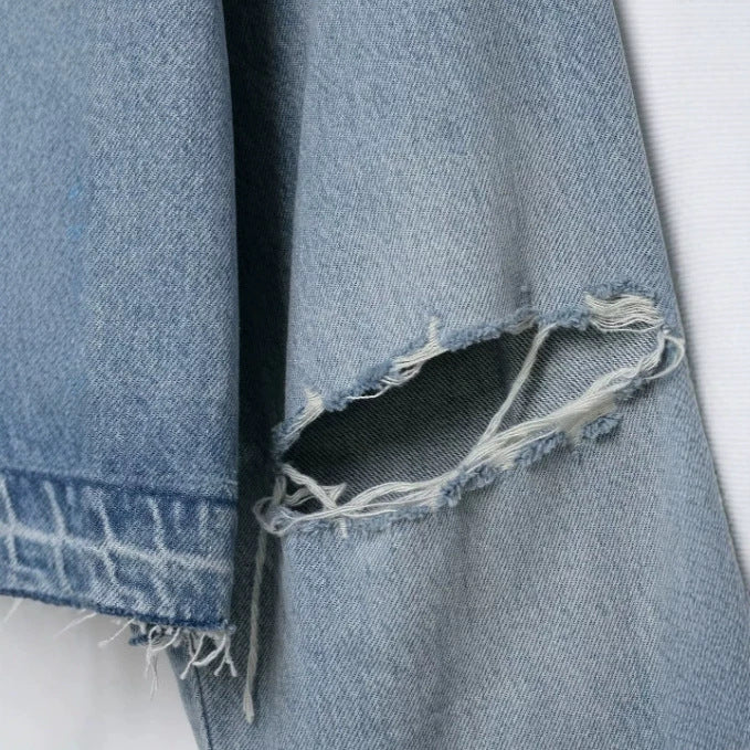 Damen Cropped Jeansjacke im Boxy‑Cut mit fransigem Saum und aufgesetzter Brusttasche Drune