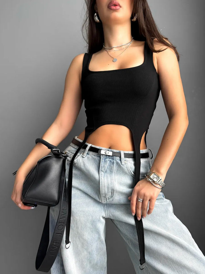 Damen Crop-Top mit innovativem Schnitt und einzigartigen Binde-Details Drune