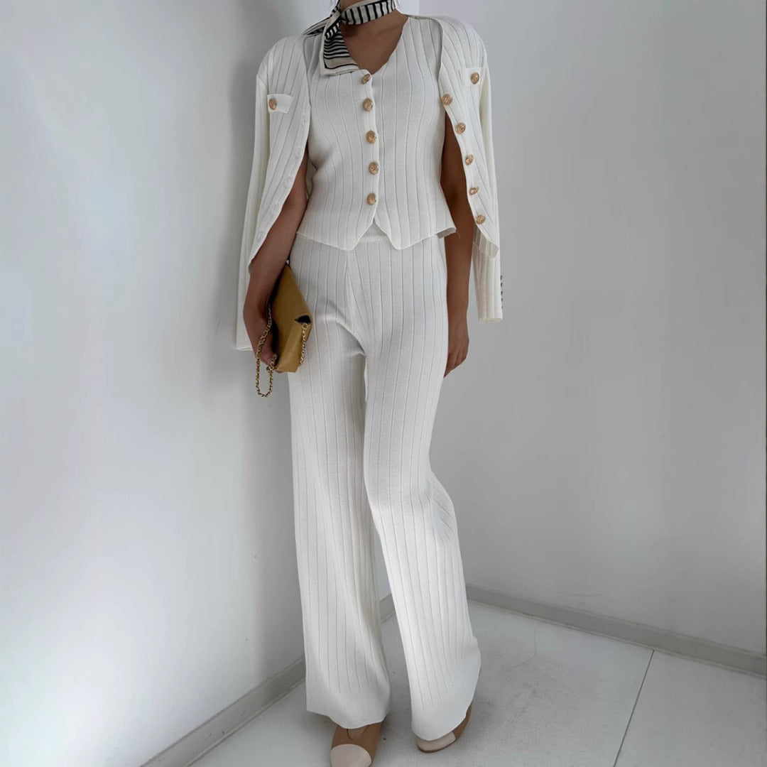 Damen elegantes gestricktes Ensemble mit Knopfdetaillierung Drune