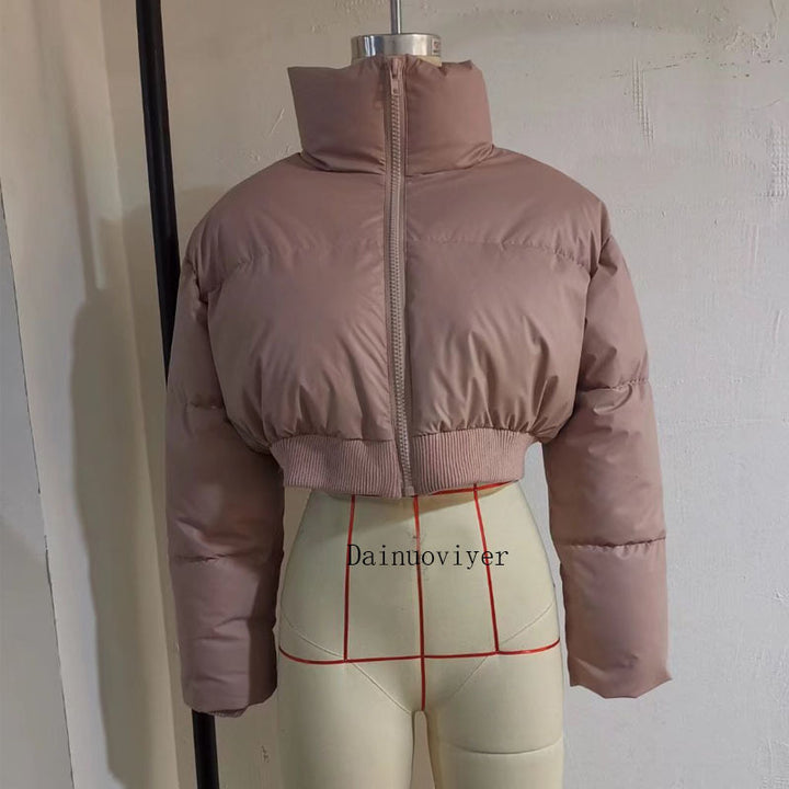 Damen nan kurz geschnittene gesteppte Cropped-Steppjacke mit hohem Stehkragen, verdecktem Reißverschluss und elastischem Rippenbund Drune