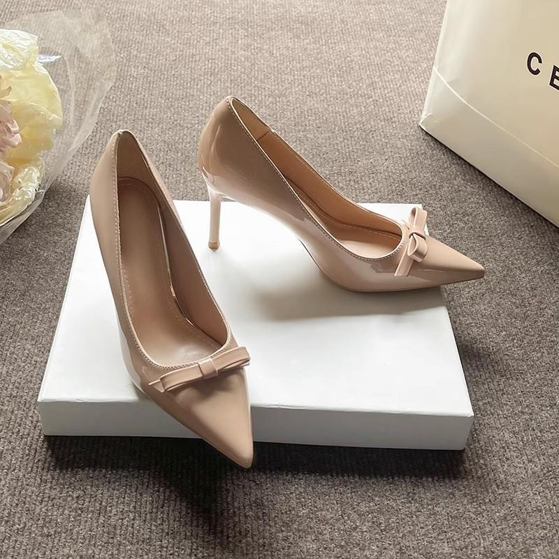 Damen Spitz zulaufende Lack-Pumps mit Zierschleife und schlankem Stiletto-Absatz Drune