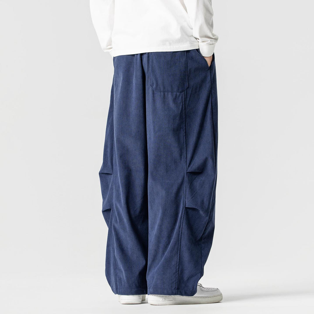 Herren Weit geschnittene Cordhose mit Bundfalten, Tunnelzug und lässiger Baggy‑Silhouette Drune