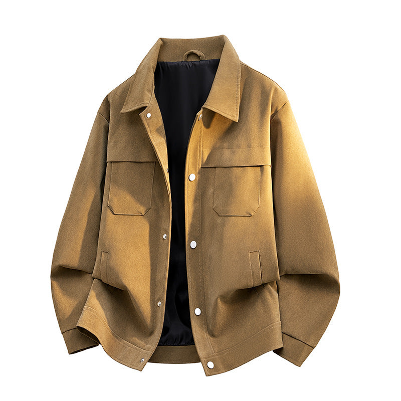 Herren Übergangs-Overshirt im Veloursleder‑Look mit Brustklappen, wärmender Futterlage & verdeckter Druckknopfleiste Drune