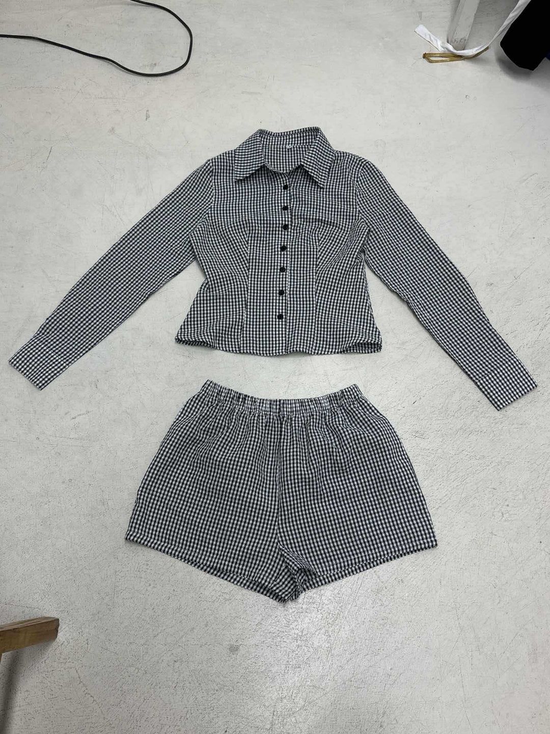 Damen nan zweiteiliges Vichy-Set aus taillierter Blusenjacke mit Wiener Nähten und Highwaist-Shorts Drune