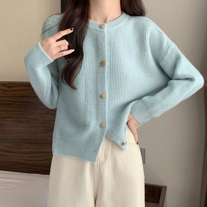 Damen lässige Strickjacke mit feiner Struktur und goldenen Knopfdetails Drune