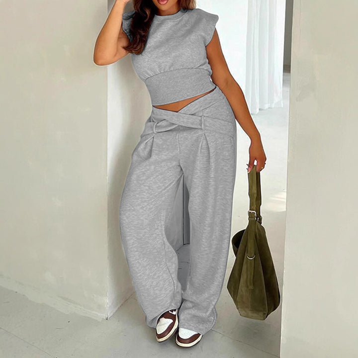 Damen Jogginganzug mit oversize Schnitt und trendigen Details Drune