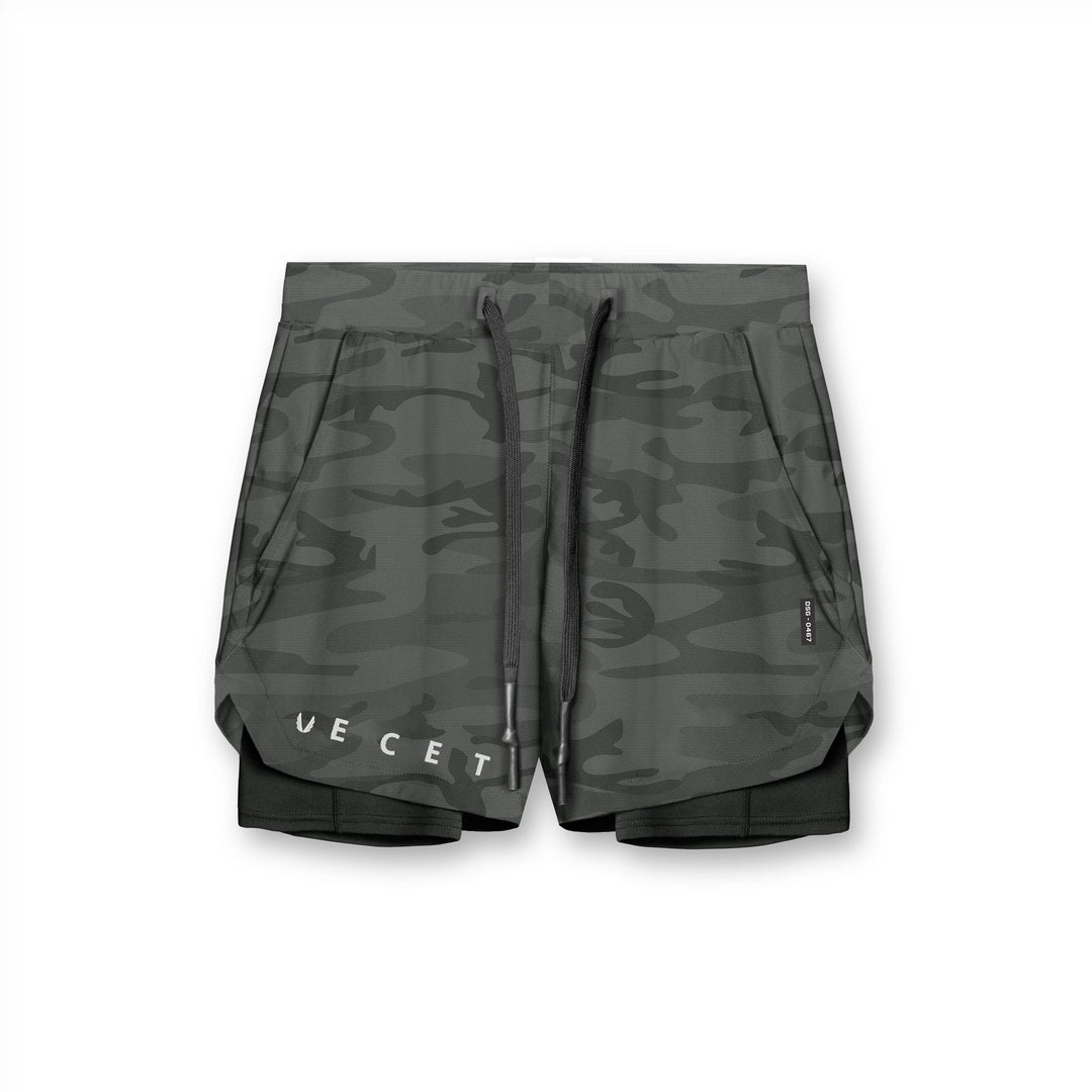 Drune | Doppellagige Shorts mit Tasche