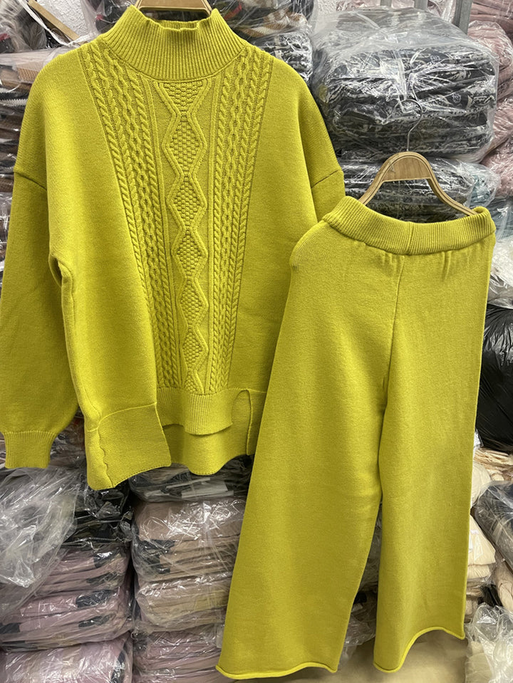 Damen eleganter Strickanzug mit hohem Kragen und farbenfrohem Muster Drune