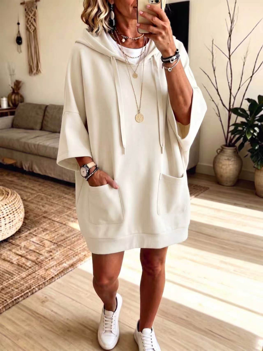 Damen Oversize Hoodie-Kleid mit Kängurutaschen und halblangen Ärmeln Drune