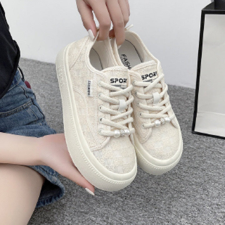 Damen Sportliche Sneakers mit modischem Design und stylischen Akzenten Drune