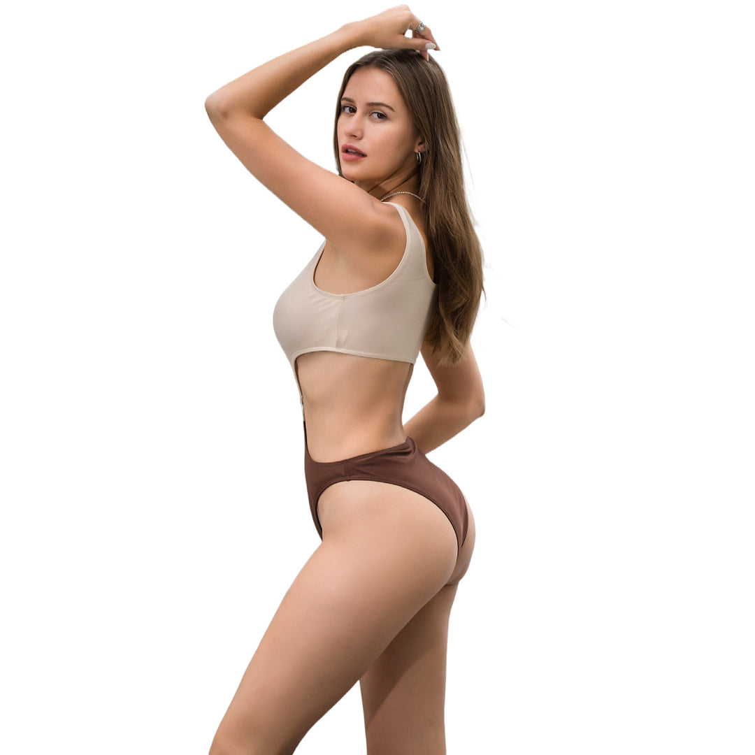 Damen Einteiler Badeanzug mit innovativem Cut-Out und schickem Ringdetail Drune
