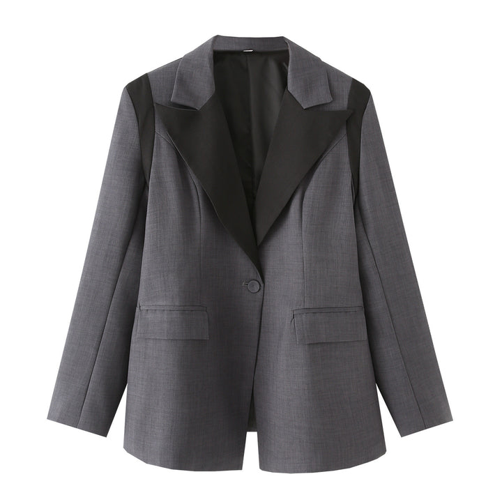 Damen nan weitgeschnittener Blazer mit kontrastierendem Revers, einreihiger Knopfleiste und Pattentaschen Drune
