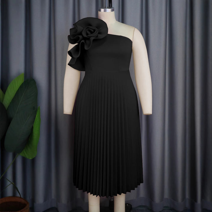 Damen Faltenrock Abendkleid mit asymmetrischem Schnitt und dekorativer Blütenapplikation Drune