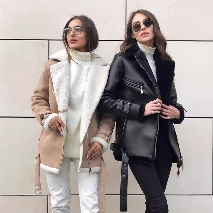 Damen Oversized Kunstleder-Fliegerjacke mit Teddyfell-Futter und Schnallen Drune