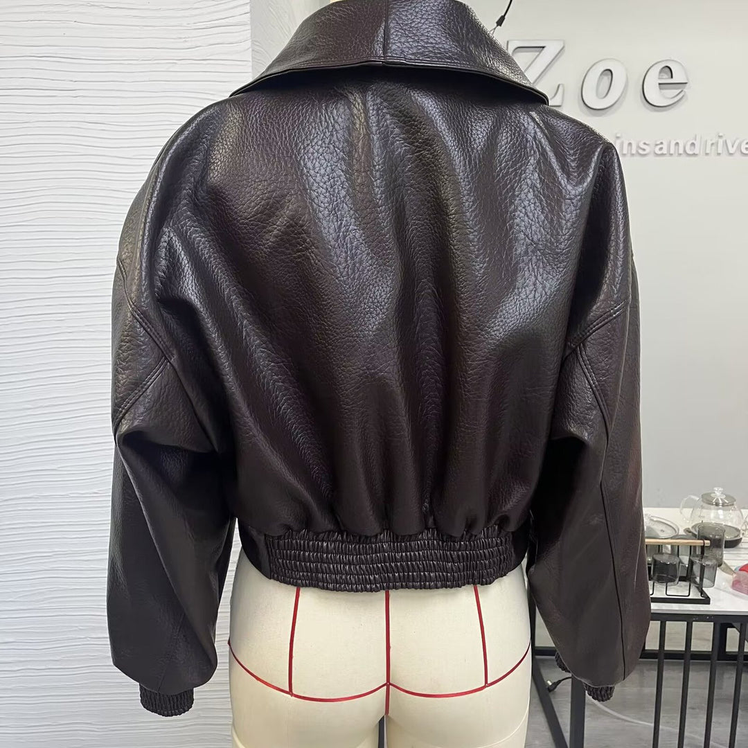 Damen Kunstleder-Bomberjacke mit hohem Stehkragen, asymmetrischem Verschluss und elastischem Saum Drune