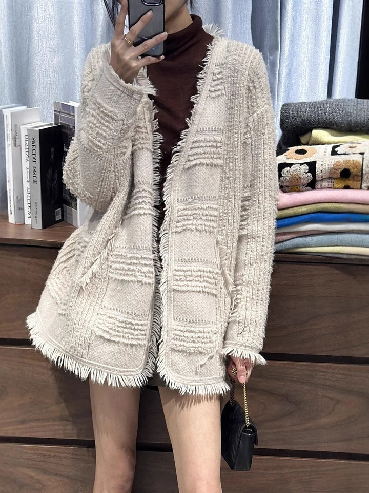 Damen Oversize Strickcardigan mit strukturierter Karomuster‑Optik, Fransen und Eingrifftaschen Drune