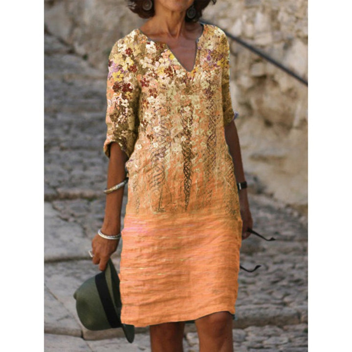 Damen nan knielanges Midikleid im Materialmix mit floraler Spitzenoberfläche, V-Ausschnitt und Knitterstruktur Drune