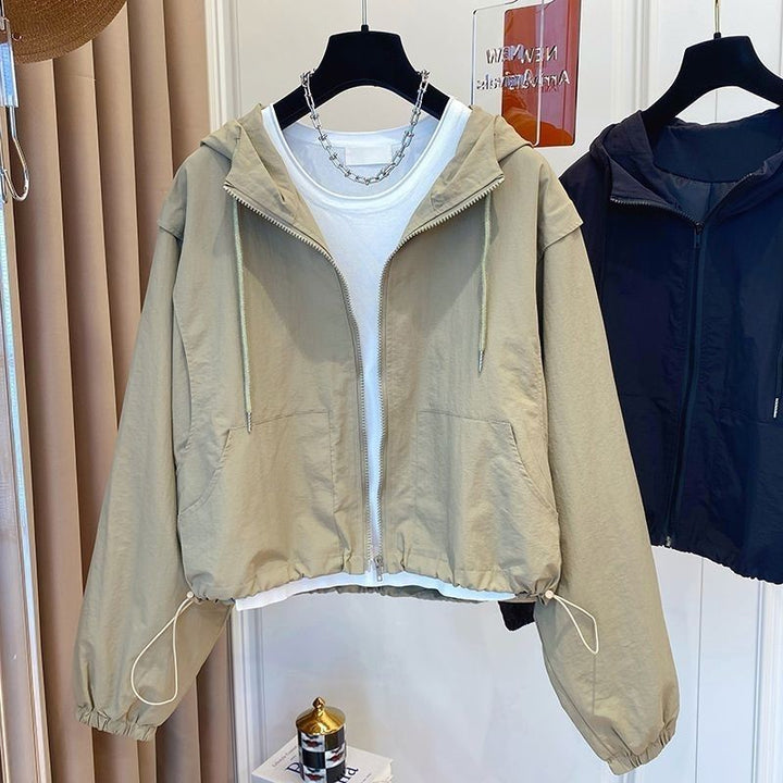 Damen nan leichtgewichtige Kapuzen-Übergangsjacke mit Tunnelzugbündchen und Ballonärmeln Drune