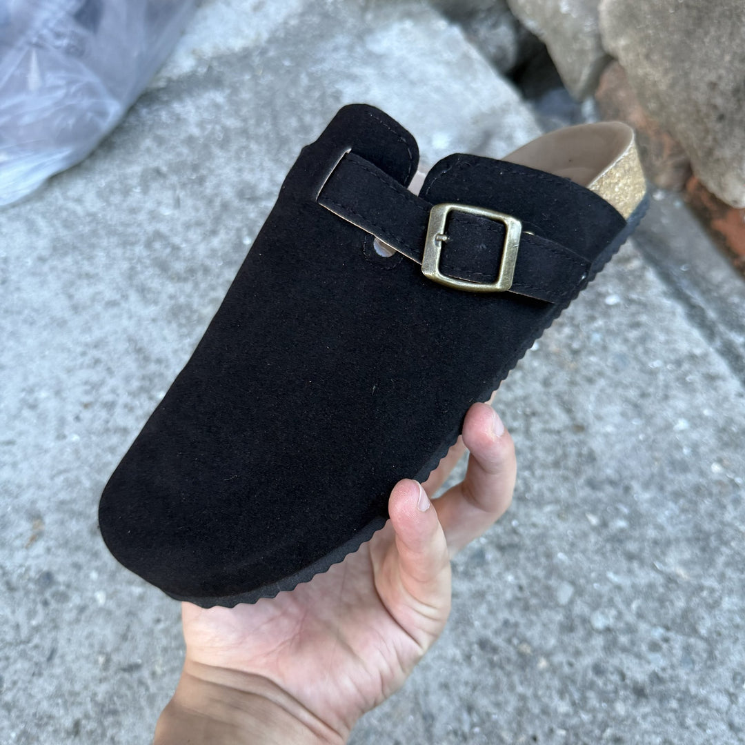 Herren Wildleder Clog mit ergonomischem Kork-Fußbett und verstellbarer Metallschnalle Drune