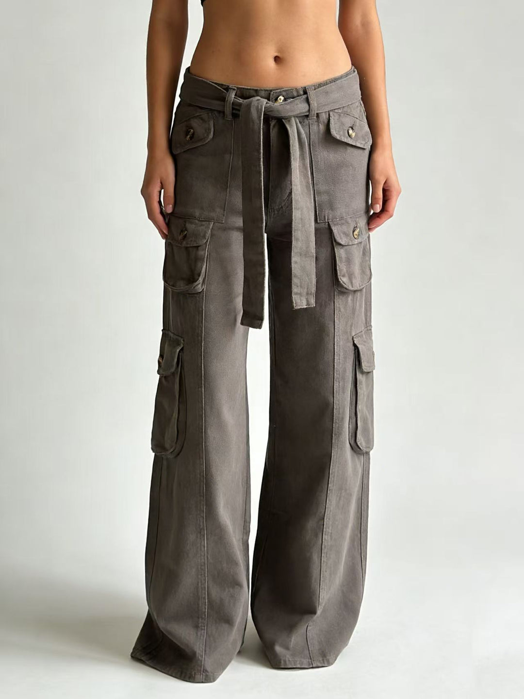 Damen nan weite Cargo-Hose mit hoher Taille, Bindegürtel und mehreren aufgesetzten Klappentaschen Drune