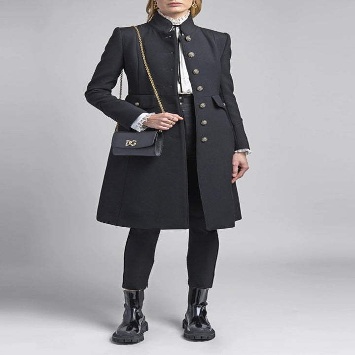 Damen Taillierter Mantel im Uniform‑Tailoring mit Stehkragen, Zierknopfleiste und Pattentaschen Drune