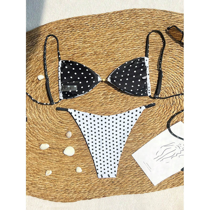 Damen Triangel-Bikini mit eleganten Akzenten und niedrigem Schnitt Drune