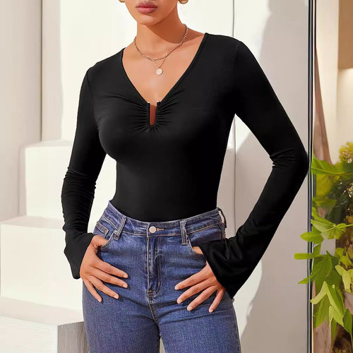 Damen nan tailliertes Langarmshirt mit gerafftem Schlitz-Ausschnitt und spitzem Zipfelsaum Drune