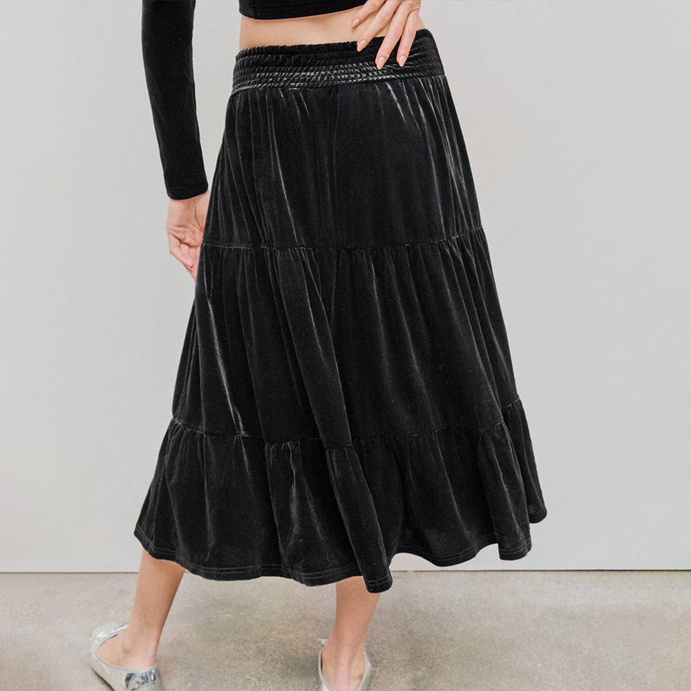 Damen Samtiges zweiteiliges Set mit gerafftem Bustier-Crop und stufigem Midirock Drune